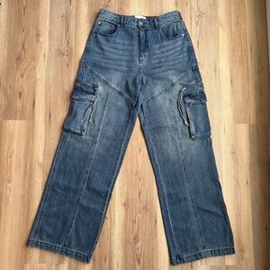 Fashion Nova Wide Leg Cargo Jeans Baggy Fit